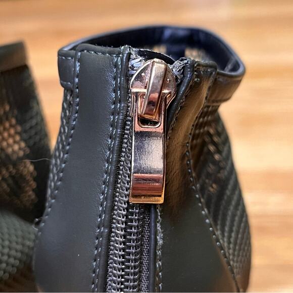 Studio F Fishnet Peep-Toe Ankle Booties - Size 37 - Picture 5 of 12